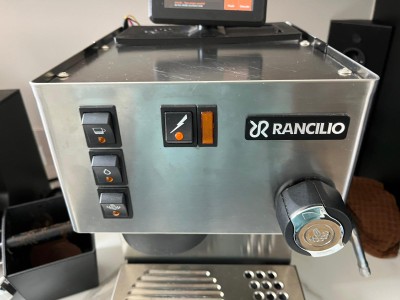 WhatsApp Image 2025-10-28 at 15.56.19.jpeg